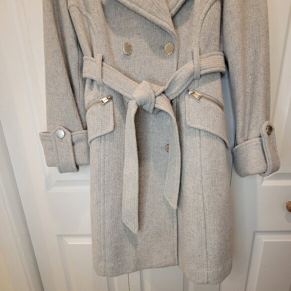 GUESS Wool Blend Doublebreasted Gray Coat NWOT w/ Silver Buttons - Picture 6 of 16